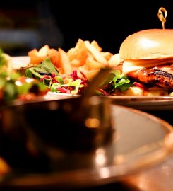 Mellow’s Bar & Restaurant